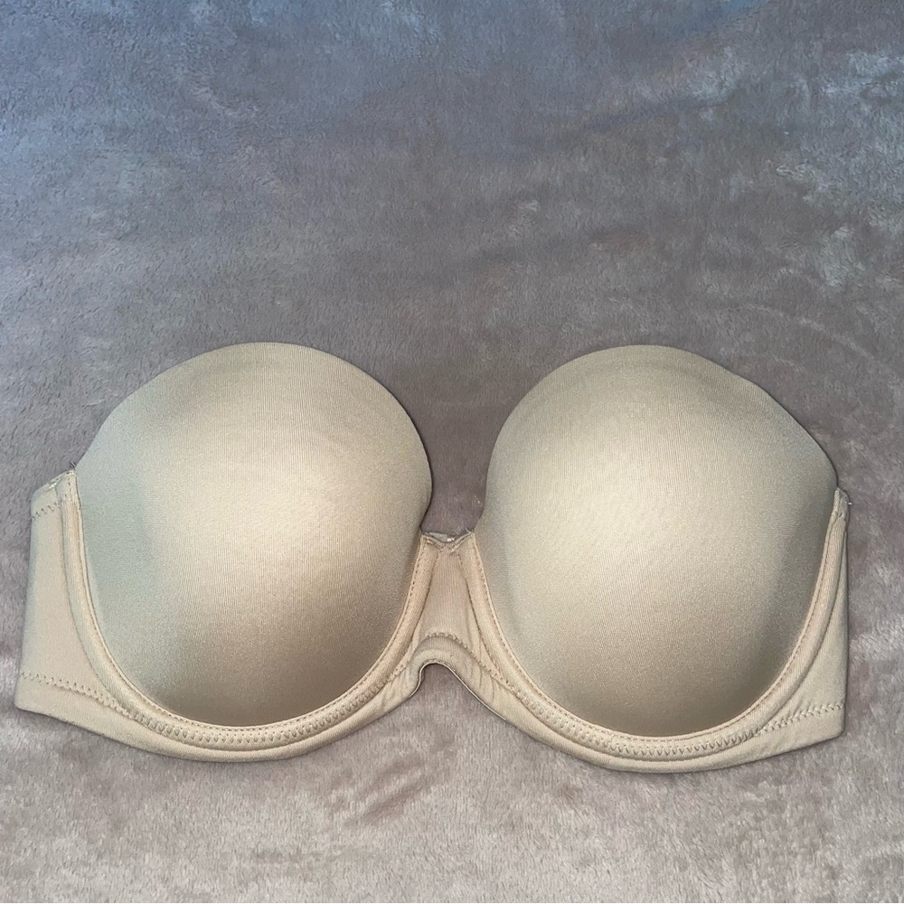 Wacoal strapless bra size 32D